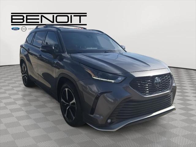 2022 Toyota Highlander XSE 2022 Toyota Highlander XSE