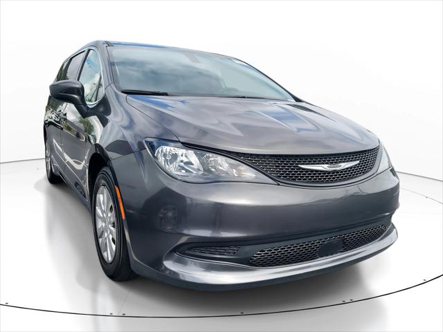 2021 Chrysler Voyager L