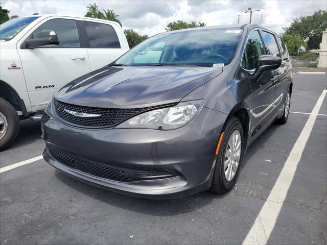 2021 Chrysler Voyager L
