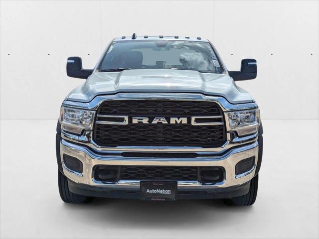 2024 RAM Ram 5500 Chassis Cab RAM 5500 TRADESMAN CHASSIS CREW CAB 4X4 84 CA 2024 RAM Ram 5500 Chassis Cab RAM 5500 TRADESMAN CHASSIS CREW CAB 4X4 84 CA