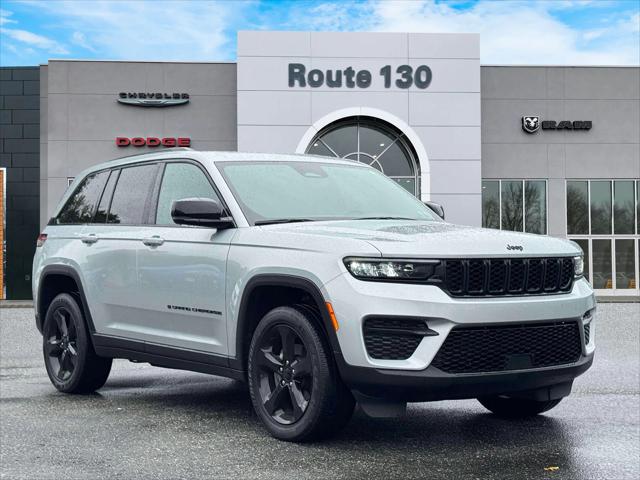 2023 Jeep Grand Cherokee Altitude 4x4