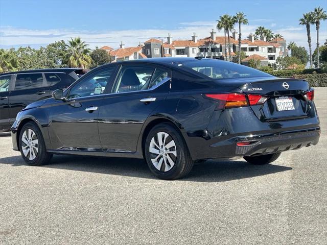 2025 Nissan Altima S FWD