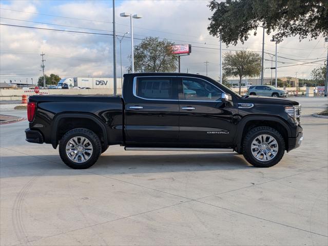 2023 GMC Sierra 1500 4WD Crew Cab Short Box Denali