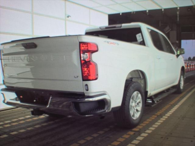 2021 Chevrolet Silverado 1500 4WD Crew Cab Short Bed LT