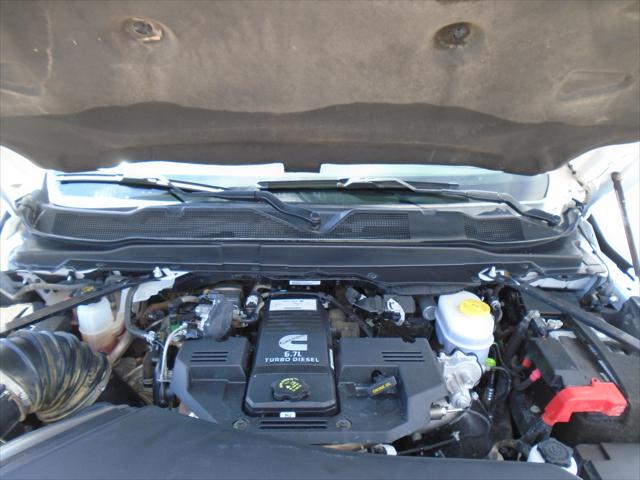 2024 RAM 2500 Laramie Crew Cab 4x4 64 Box