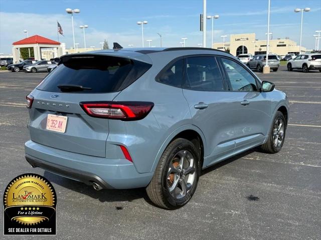 2024 Ford Escape ST-Line 2024 Ford Escape ST-Line