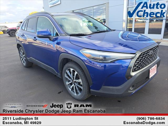 2022 Toyota Corolla Cross XLE