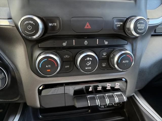 2022 Ram 1500 Big Horn Crew Cab 4x4 5'7" Box