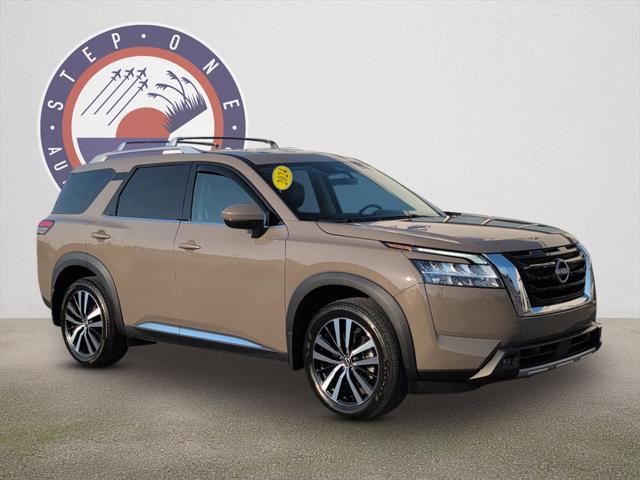 2024 Nissan Pathfinder Platinum FWD