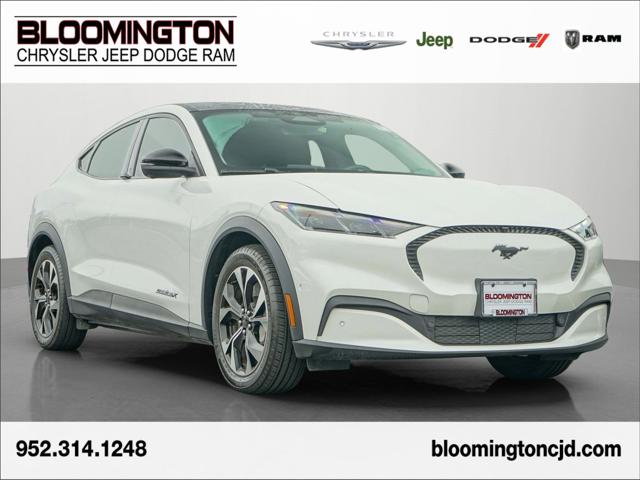 2024 Ford Mustang Mach-E Select 2024 Ford Mustang Mach-E Select