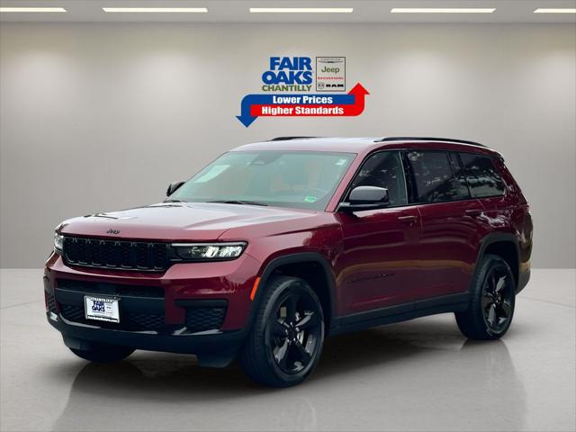 2022 Jeep Grand Cherokee L Altitude 4x4 2022 Jeep Grand Cherokee L Altitude 4x4