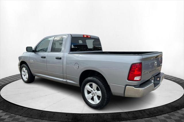 2024 RAM 1500 Classic SLT Quad Cab 4x4 64 Box