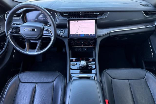 2023 Jeep Grand Cherokee Overland 4x4 2023 Jeep Grand Cherokee Overland 4x4