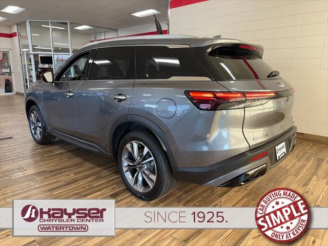 2023 INFINITI QX60 LUXE AWD 2023 INFINITI QX60 LUXE AWD