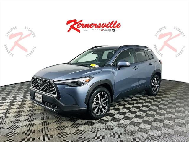 2023 Toyota Corolla Cross XLE 2023 Toyota Corolla Cross XLE
