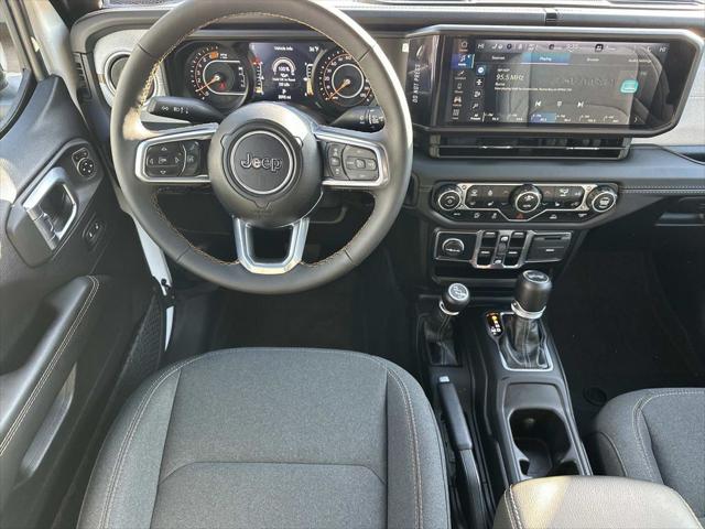 2024 Jeep Wrangler 4-Door Sahara 4x4