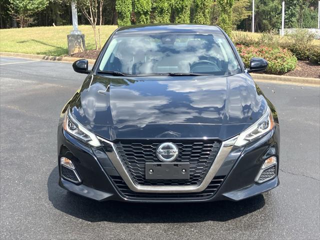 2022 Nissan Altima SR FWD