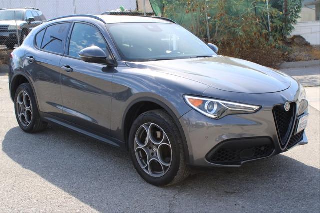 2022 Alfa Romeo Stelvio Sprint 2022 Alfa Romeo Stelvio Sprint