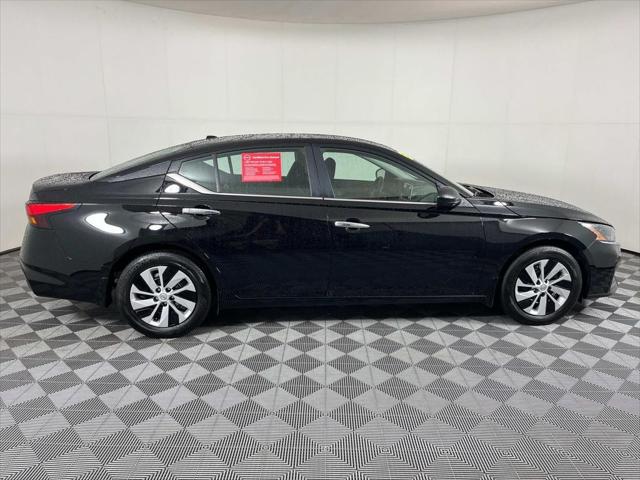 2025 Nissan Altima S FWD