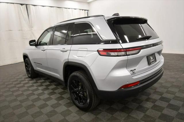 2024 Jeep Grand Cherokee Altitude 4x4