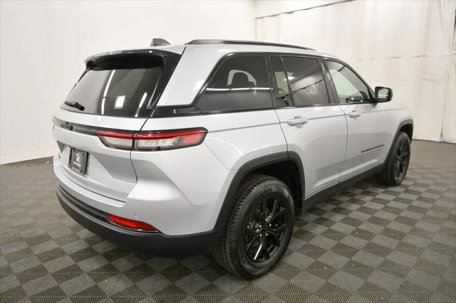 2024 Jeep Grand Cherokee Altitude 4x4