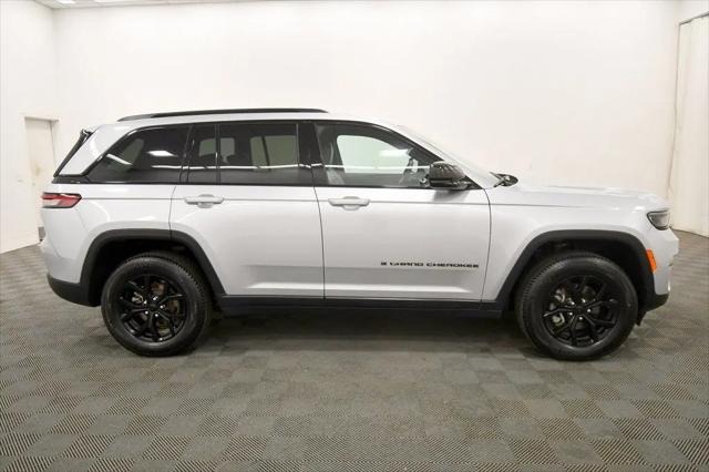 2024 Jeep Grand Cherokee Altitude 4x4