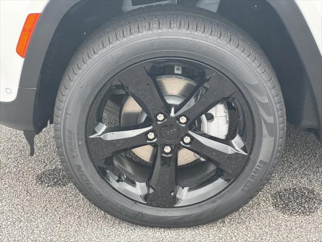 2025 Jeep Grand Cherokee Limited 4x2