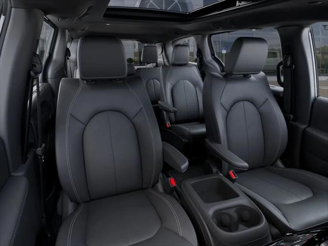 2026 Chrysler Pacifica Select AWD