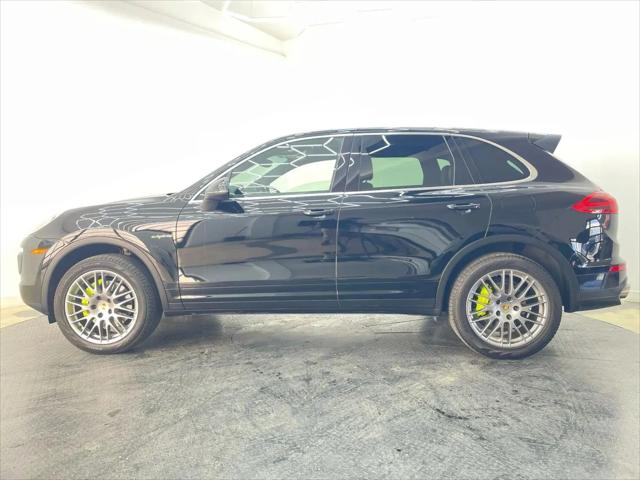 2016 Porsche Cayenne E-Hybrid S