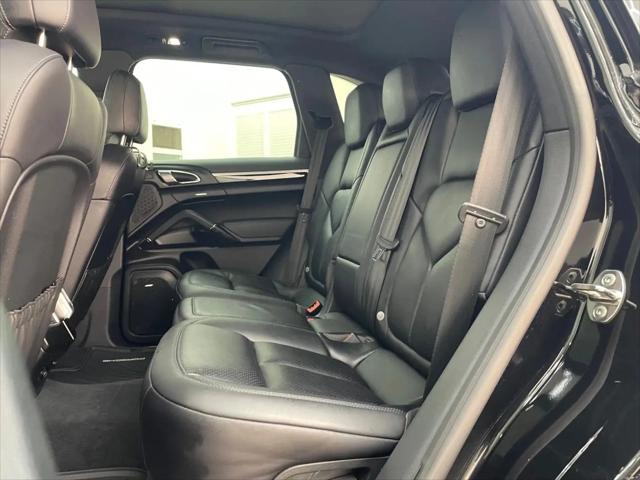 2016 Porsche Cayenne E-Hybrid S