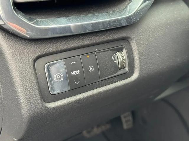 2026 GMC Acadia Elevation FWD