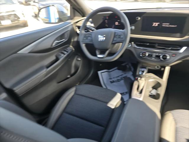 2026 Buick NV Preferred FWD