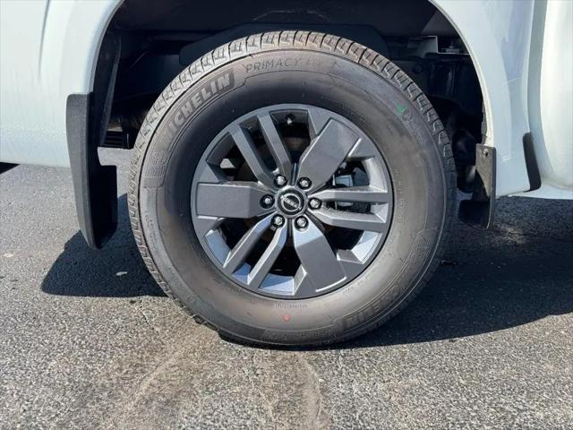2025 Nissan Frontier Crew Cab SV 4x2