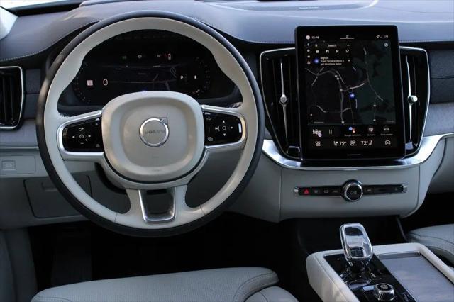 2026 Volvo XC90 Ultra, B6 AWD Gas (mild hybrid), Gasoline, Bright, 7 Seats