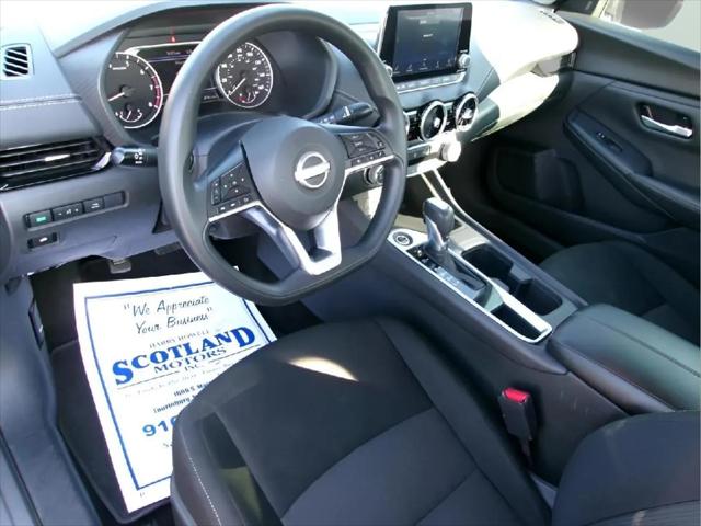 2024 Nissan Sentra SV Xtronic CVT