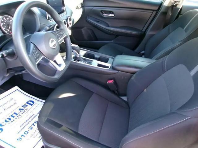 2024 Nissan Sentra SV Xtronic CVT