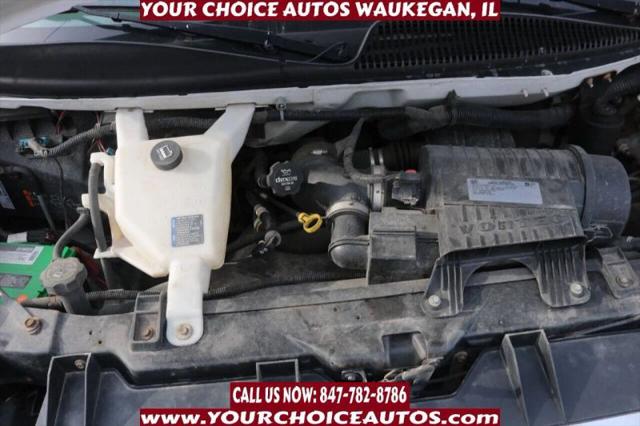2017 GMC Savana 2500 Work Van