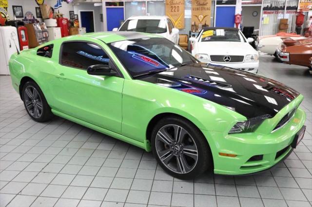 2014 Ford Mustang V6