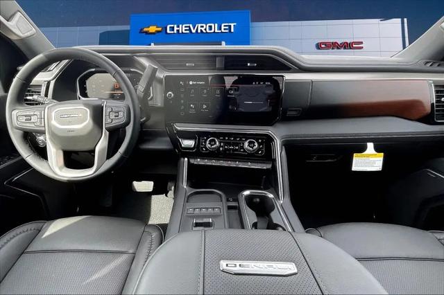 2026 GMC Sierra 2500HD Crew Cab, Standard Bed, Denali, 4WD