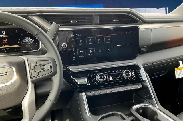 2026 GMC Sierra 2500HD Crew Cab, Standard Bed, Denali, 4WD