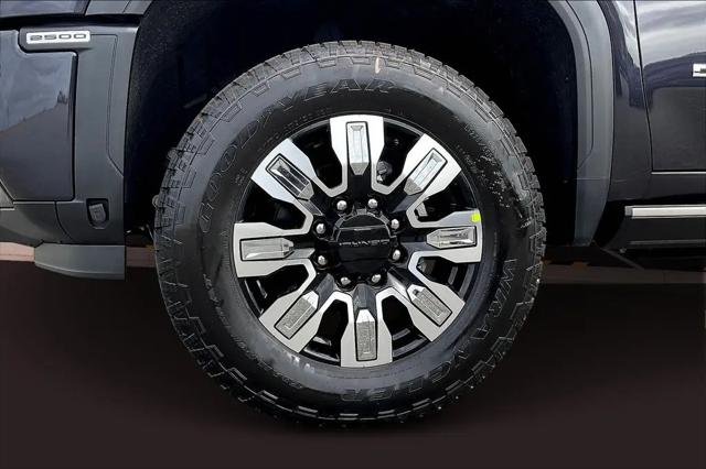 2026 GMC Sierra 2500HD Crew Cab, Standard Bed, Denali, 4WD