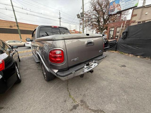 2002 Ford F-150 LARIAT