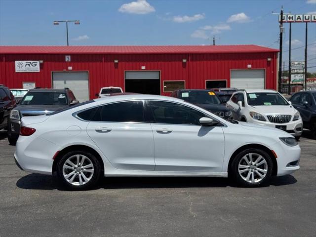 2016 Chrysler 200 Limited