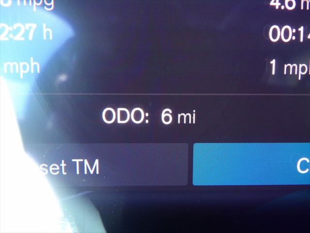 2026 Volvo XC40 B5 Ultra Black Edition