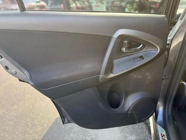 2009 Toyota RAV4 Sport V6