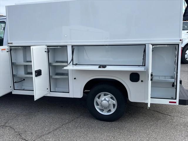 2026 Ford E-350 Cutaway E-Series Cutaway