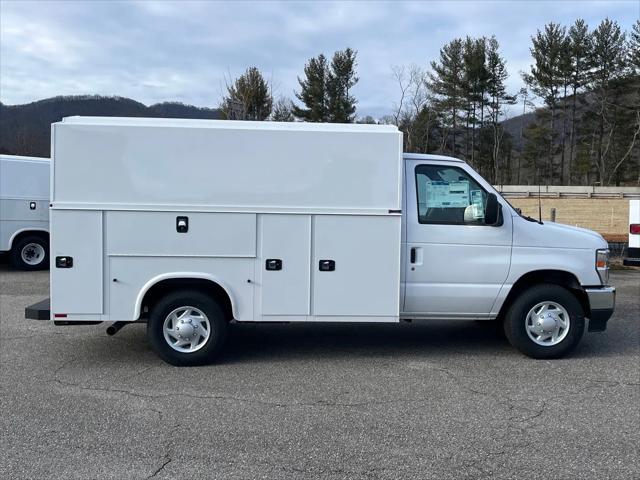 2026 Ford E-350 Cutaway E-Series Cutaway
