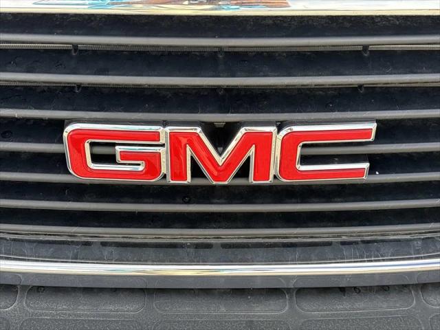 2025 GMC Savana Cutaway Work Van
