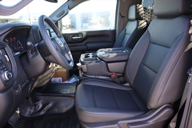 2025 GMC Sierra 3500HD Pro