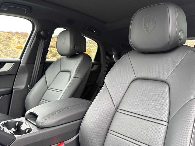 2026 Porsche Cayenne Coupe AWD